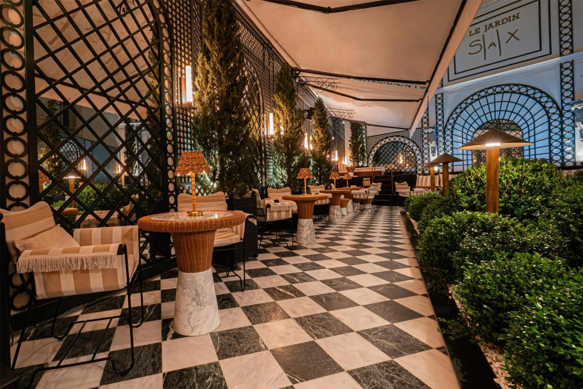 Sax Paris, Lxr & 5* Paris
